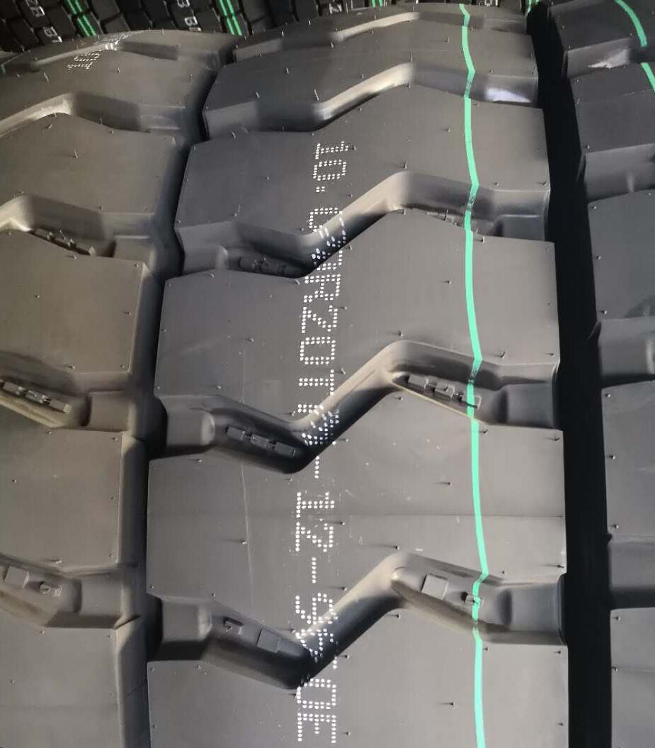 ZD960 Mining tyre 9.00R20 10.00R20 11.00R20 12.00R20 Myanmar